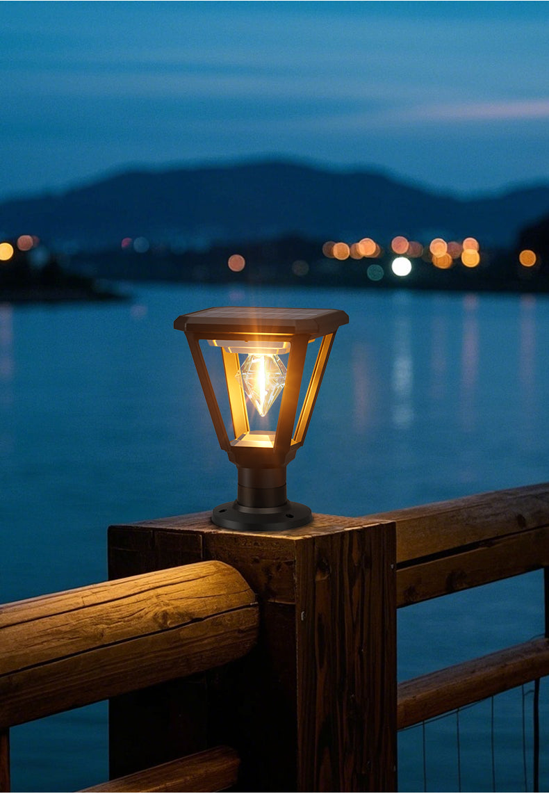 【 Guardian of Your Hero at Night 】 LED Solar Courtyard Light